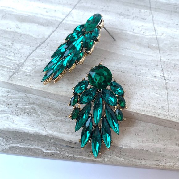 New ~ Anthropologie Ettika "Cry Me A River" Emerald Green Crystal Drop Earrings - Picture 10 of 16